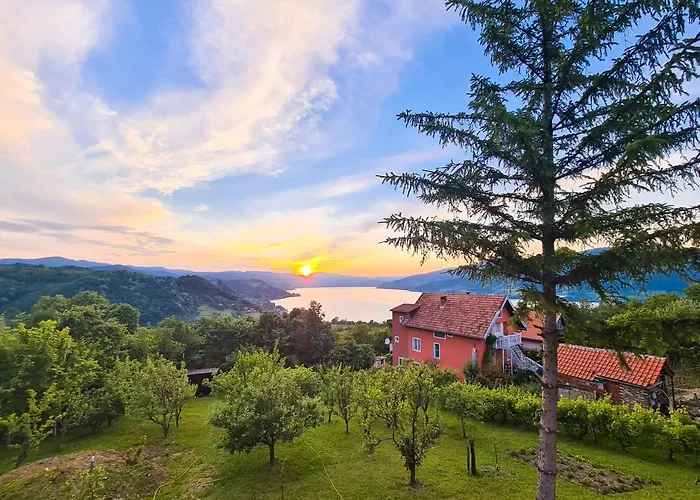 아파트 Kuljanin 돈지 밀라노바츠